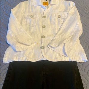 Ruby Rd Jacket/top in white, size 4 petite.